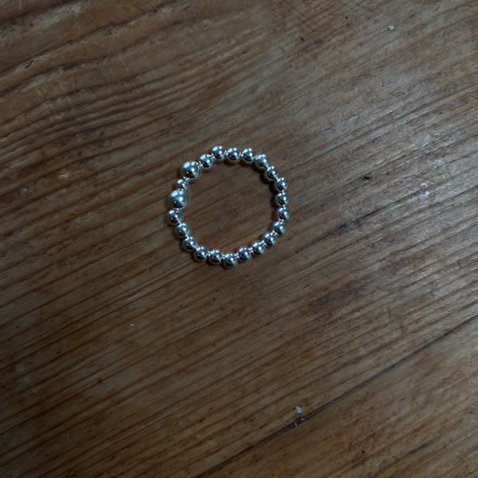 Silver Bead Ring (620)